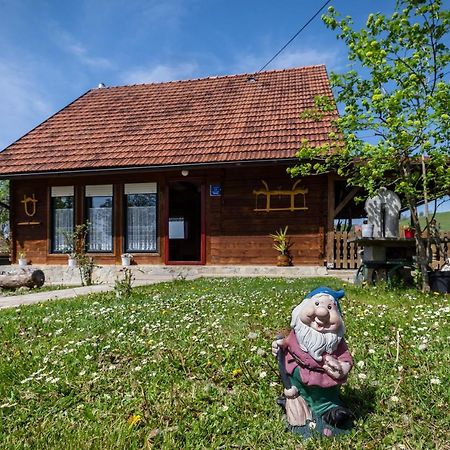Peace Of Nature *** Слуни Экстерьер фото