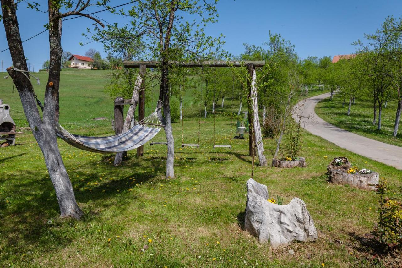 Peace Of Nature *** Слуни Экстерьер фото